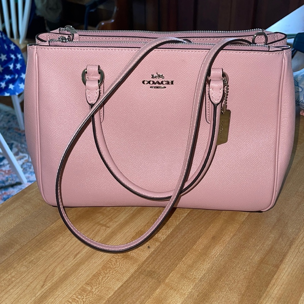 BRAND NEW COACH CROSSBODY!